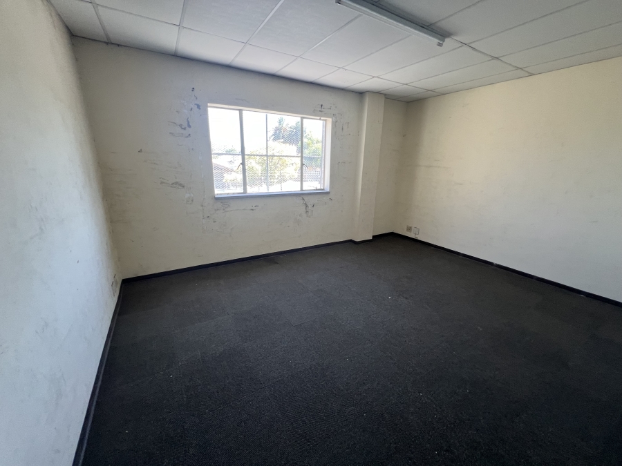 To Let commercial Property for Rent in Beaconvale Western Cape